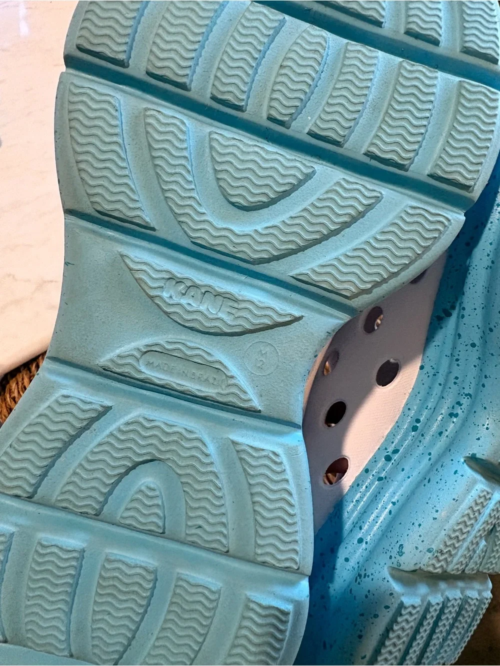 Kane footwear Revive Slip On Recovery Shoes size 12 blue white